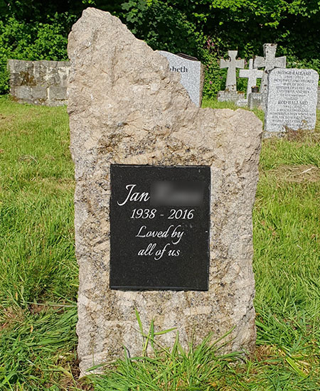 Devon-Memorials-Headstone-3